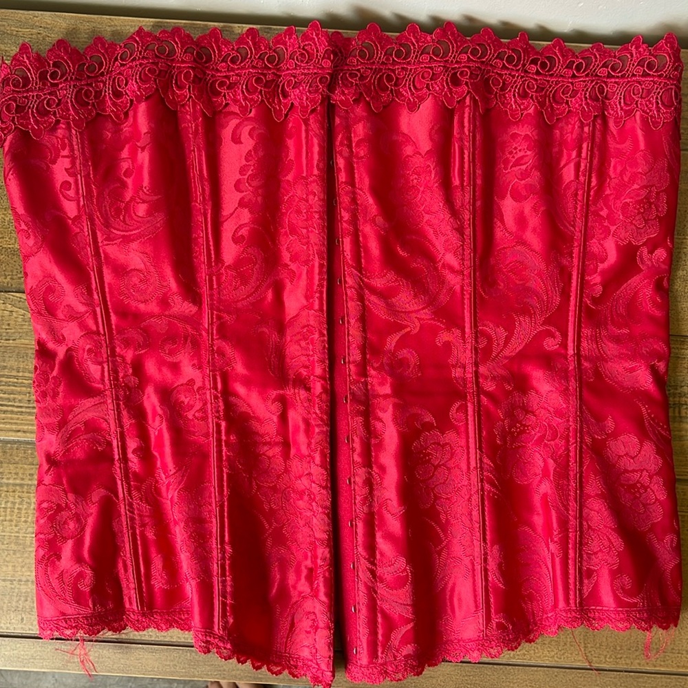Hollywood dream corset